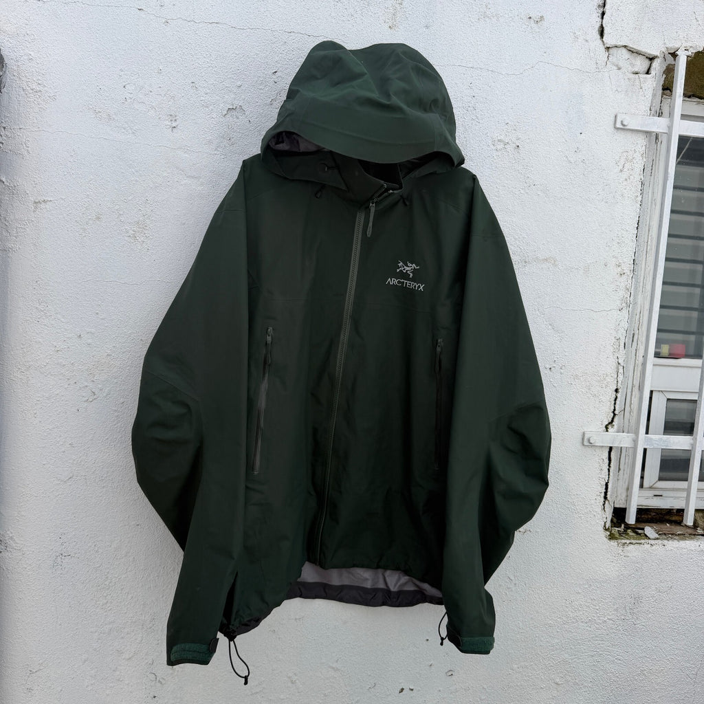 Arcteryx Beta Goretex Windbreaker Jacket