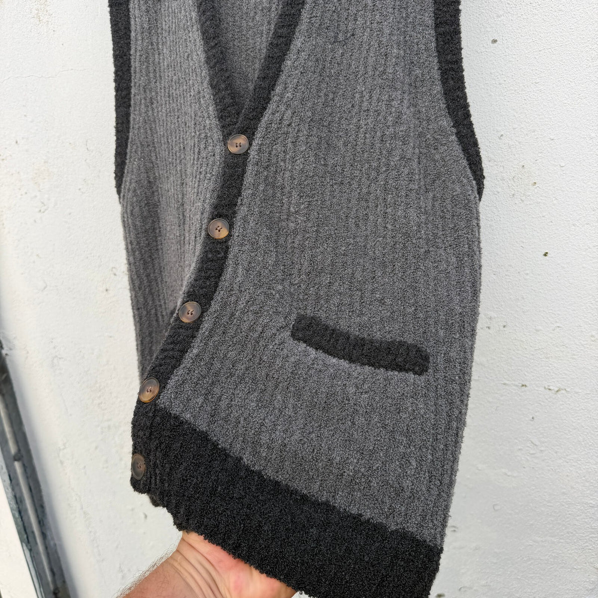 Giorgio Armani Le Collezioni Knit Pullover Cardigan Sweater